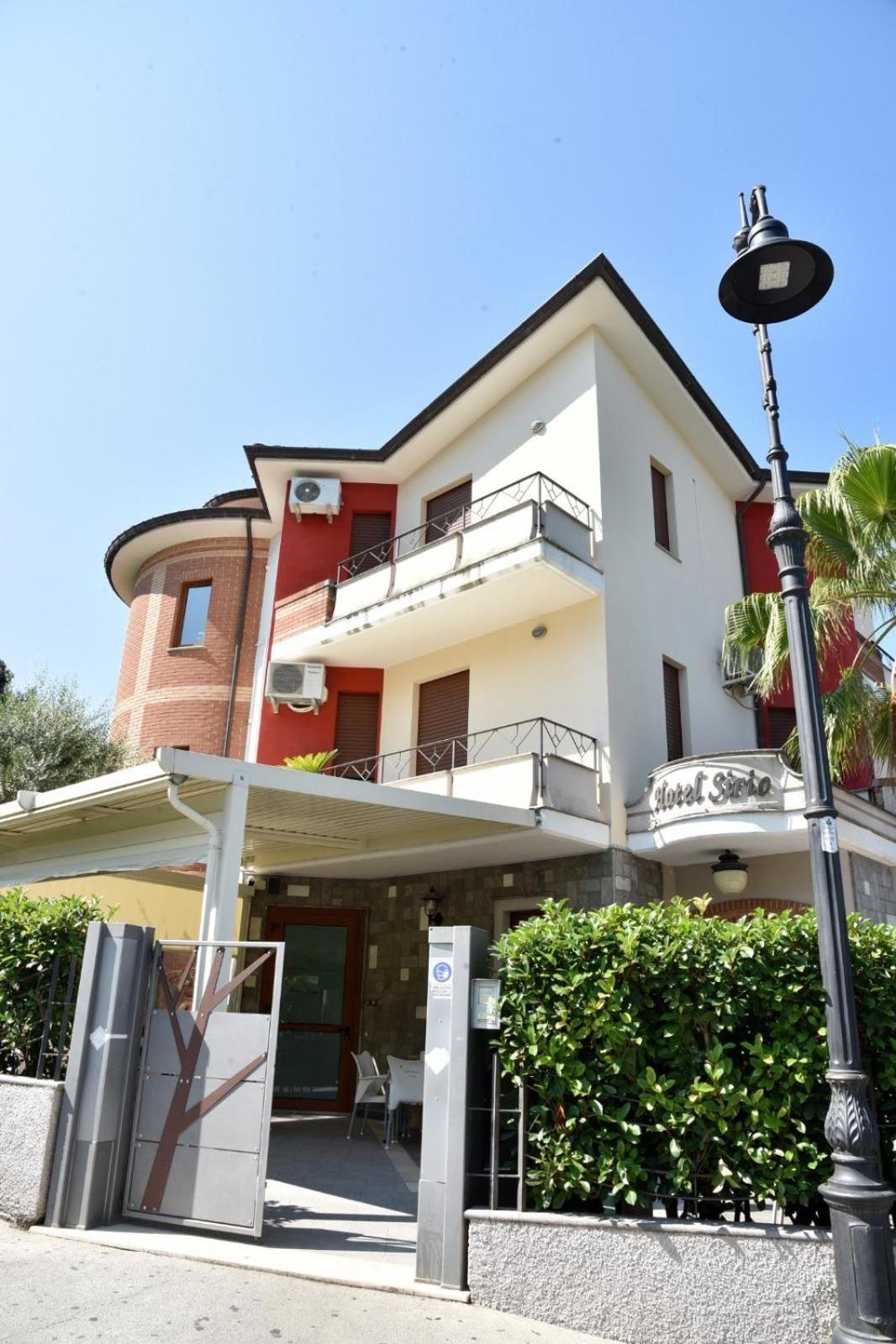 Hotel Sirio Rotonda Exterior foto